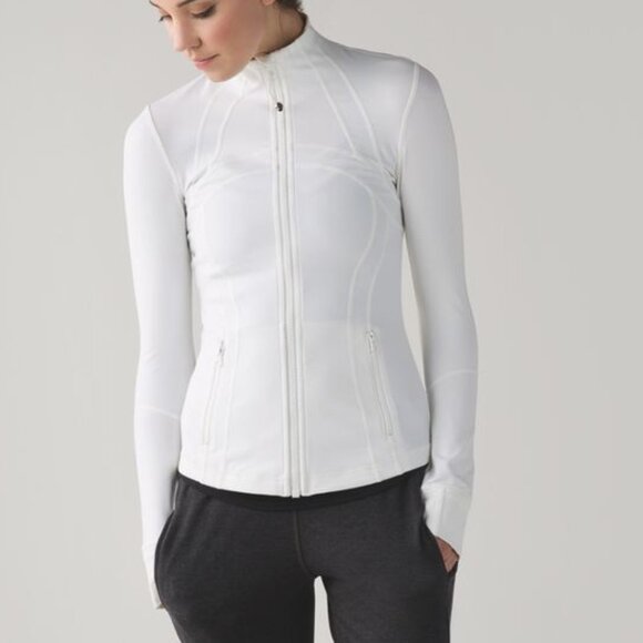 Lululemon Define Jacket White (First Release) size 4 - Picture 3 of 16